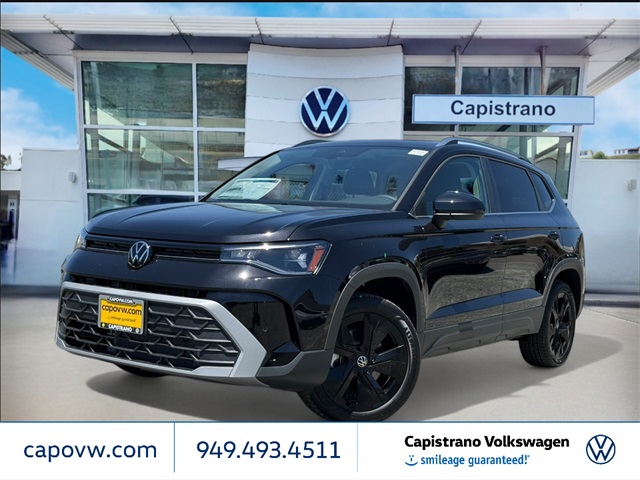 2025 Volkswagen Taos SE's photo