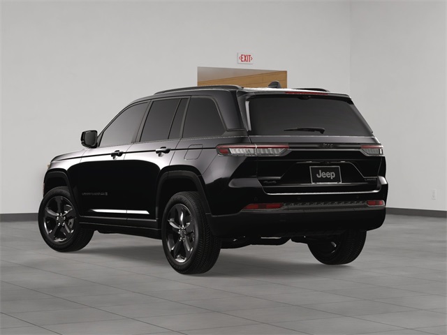 2025 Jeep Grand Cherokee Limited photo 3