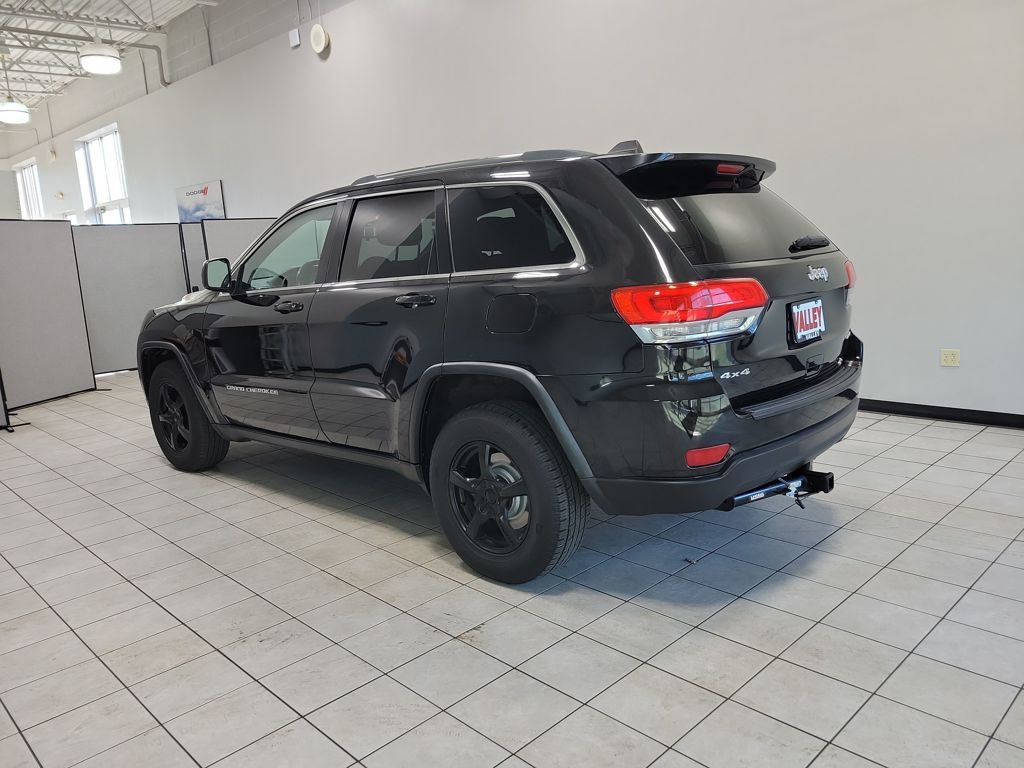 2014 Jeep Grand Cherokee Laredo photo 2