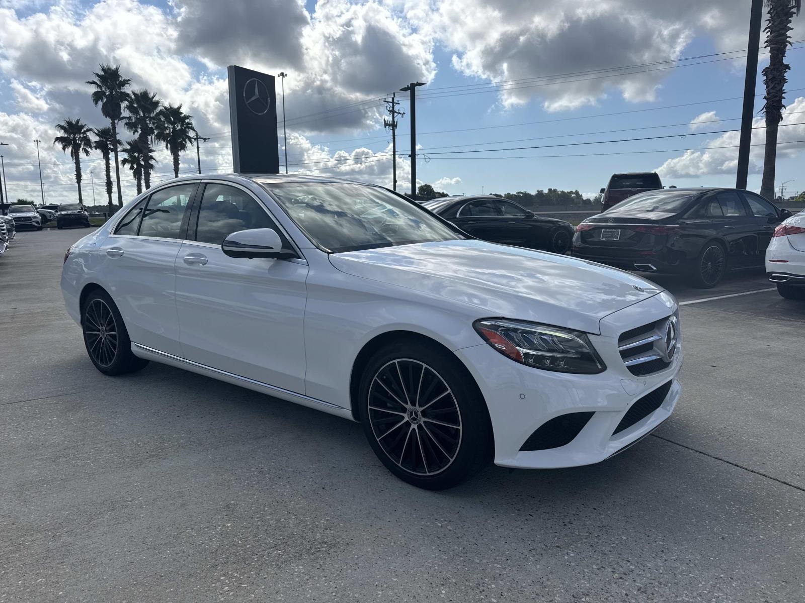 2021 Mercedes Benz C 300 photo 3