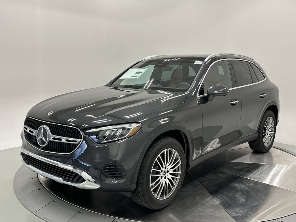 2026 Mercedes Benz GLC 300 4MATIC photo 3