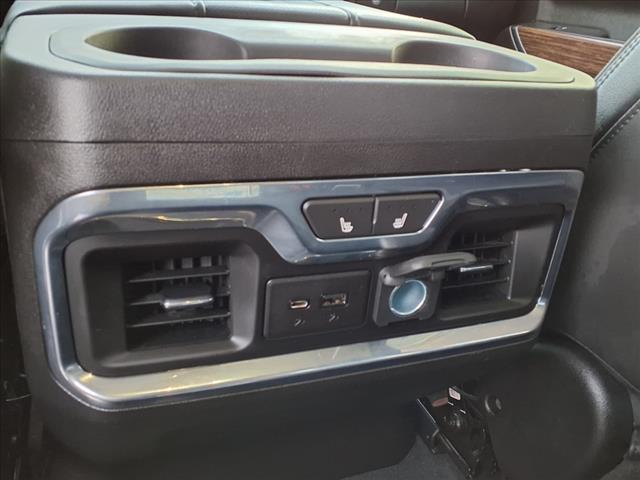 2021 Chevrolet Silverado 1500 High Country photo 4