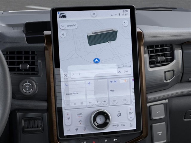 2025 Ford F-150 Lightning Lariat photo 14