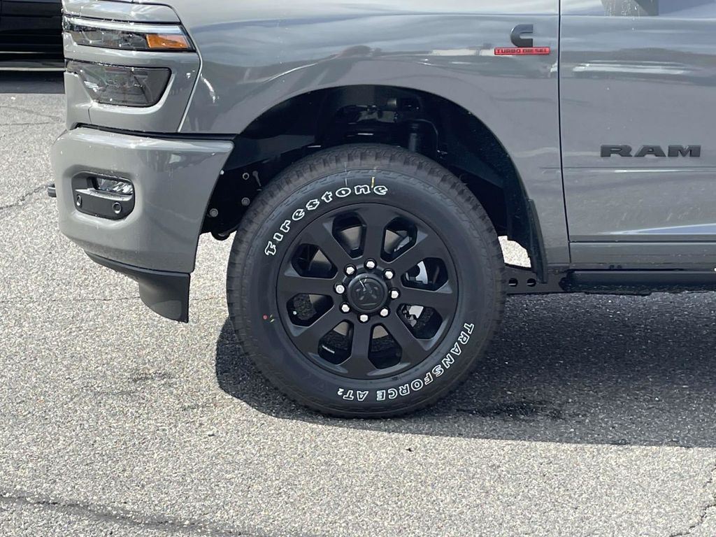 2025 Ram 2500 Laramie photo 9