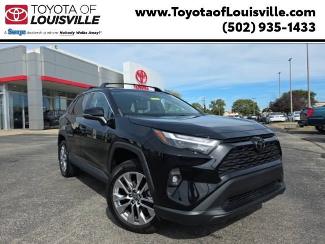 2023 Toyota RAV4 XLE Premium's photo