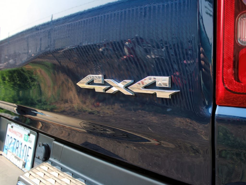 2019 Ram 1500 Limited photo 13