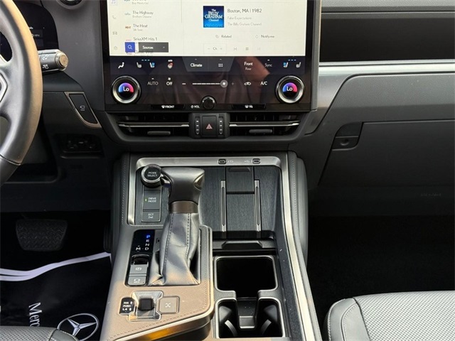 2024 Lexus GX 550 Premium photo 13
