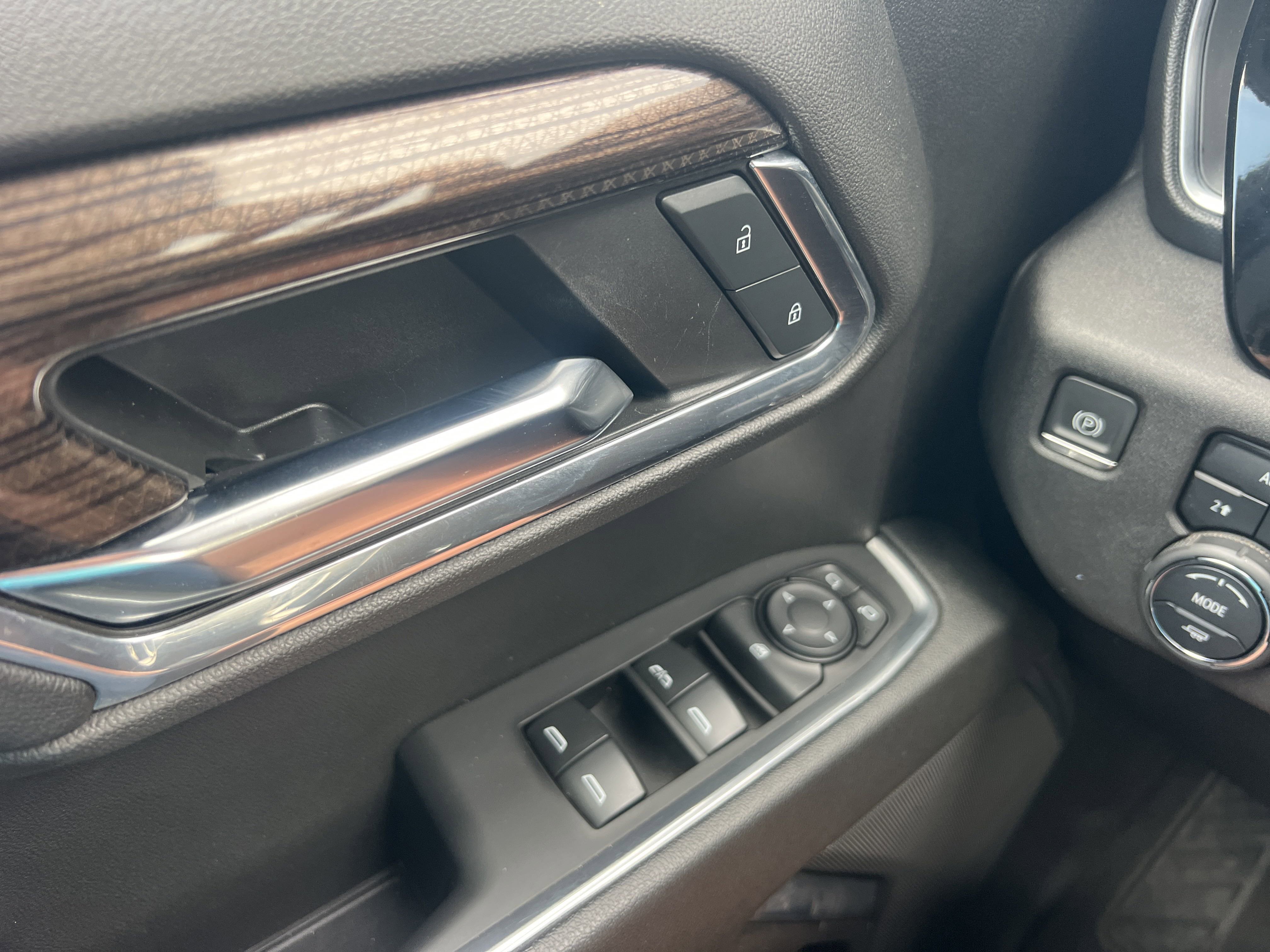 2024 Chevrolet Silverado 1500 LT photo 15