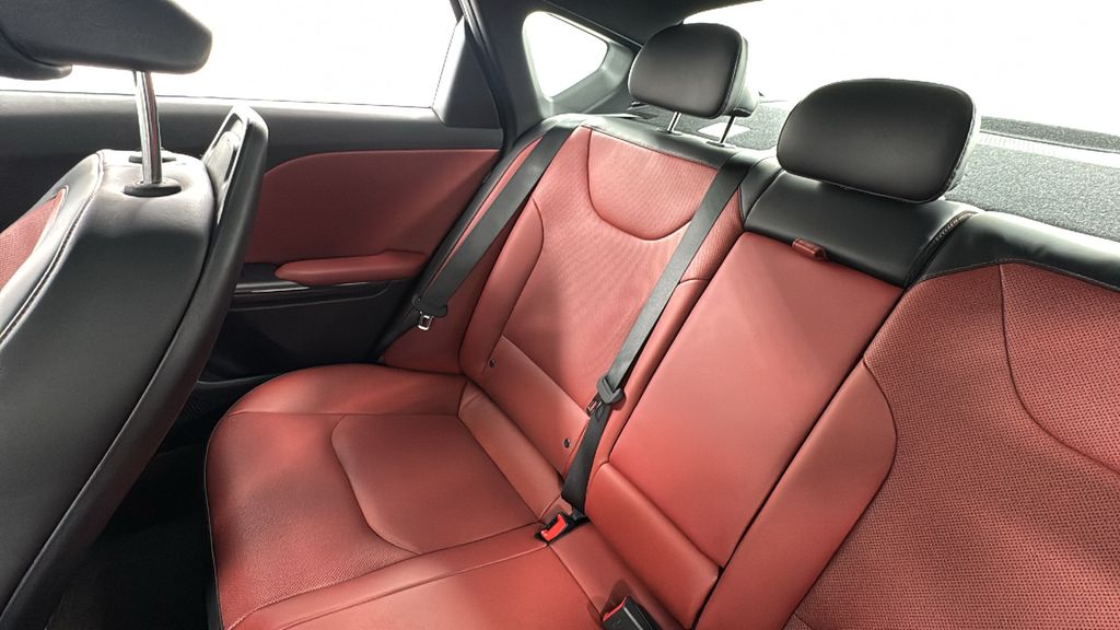 2025 Kia K4 GT-Line Turbo photo 14