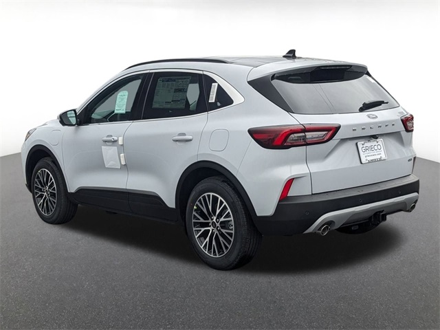 2025 Ford Escape Plug-In Hybrid photo 4