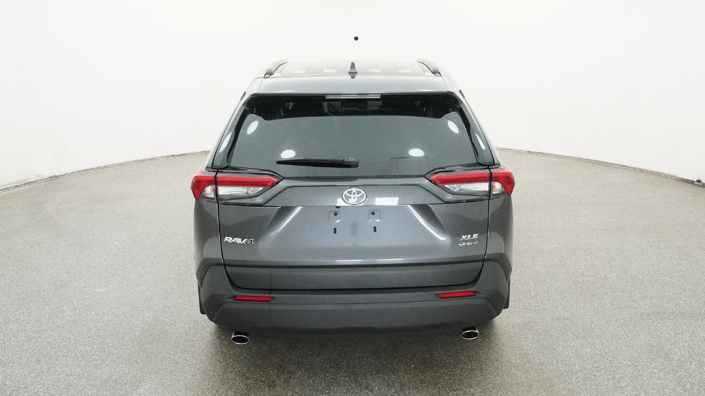 2025 Toyota RAV4 Hybrid XLE photo 18