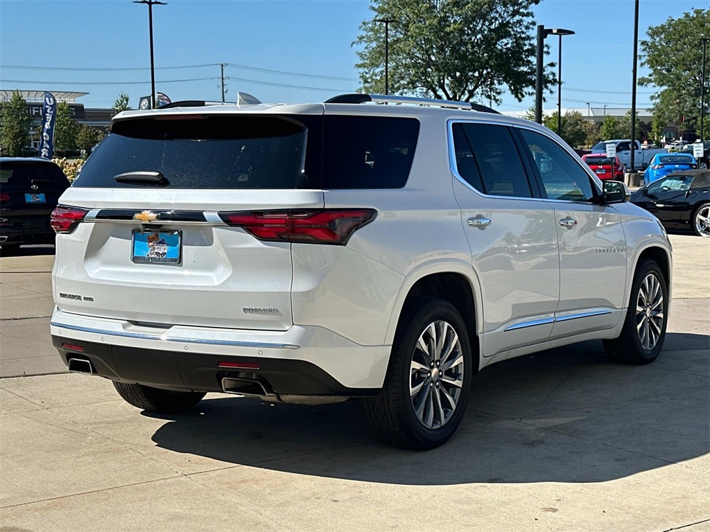 2023 Chevrolet Traverse Premier photo 4