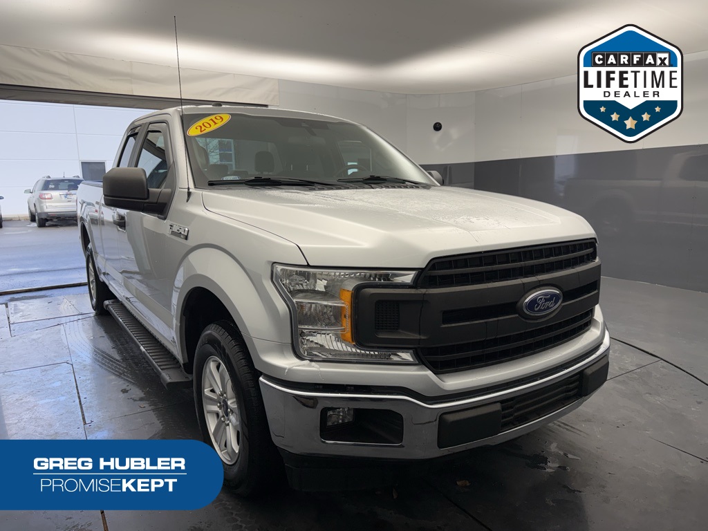 2019 Ford F-150 XL's photo