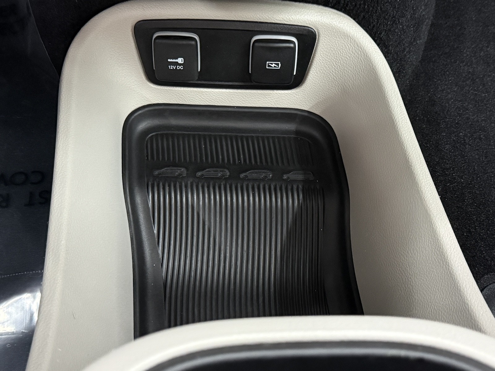 2021 Chrysler Pacifica Hybrid Touring L photo 38