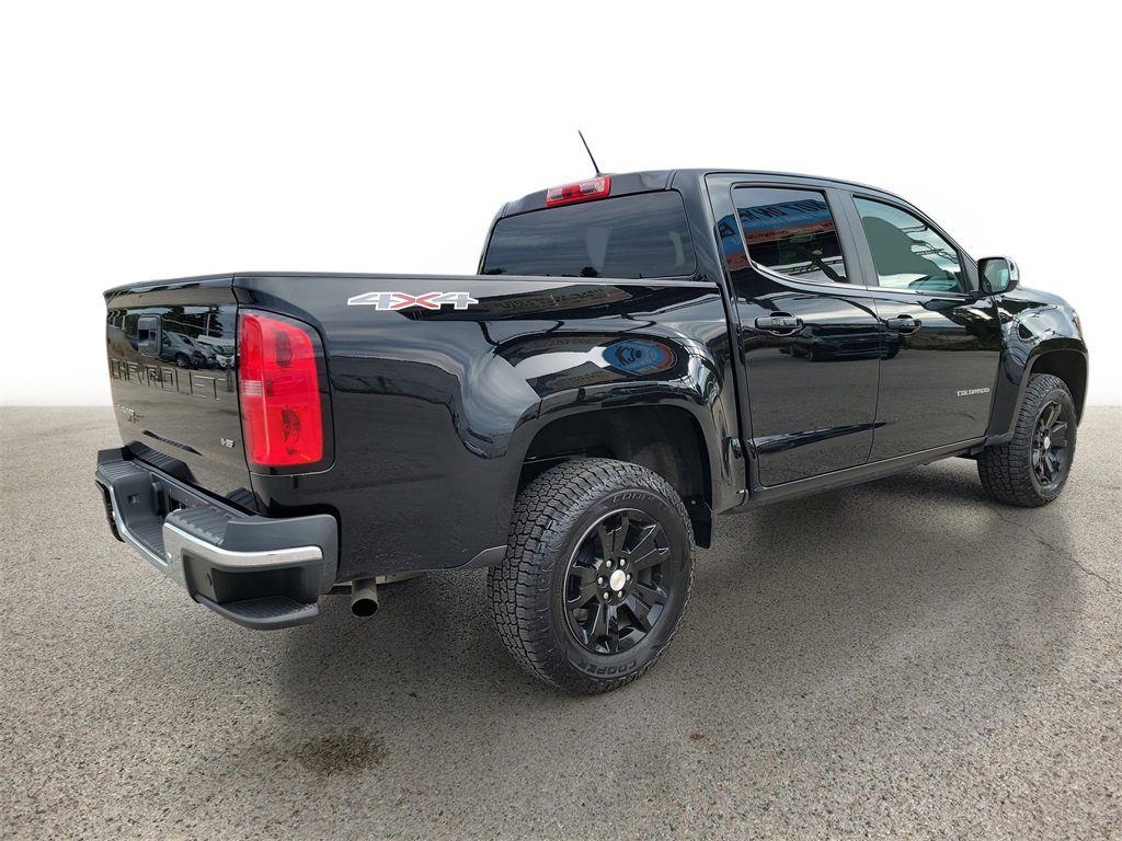 2021 Chevrolet Colorado LT photo 3