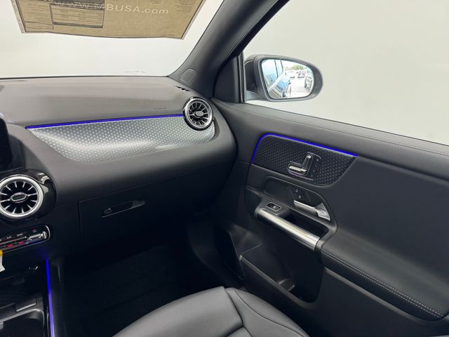 2025 Mercedes Benz GLA 250 photo 40