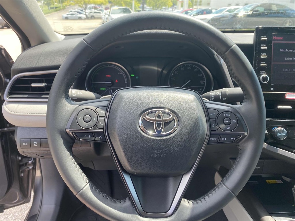 2024 Toyota Camry Hybrid SE photo 25