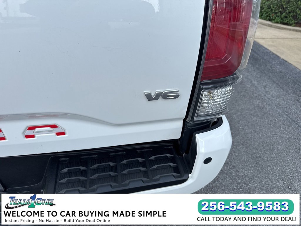 2020 Toyota Tacoma Limited photo 18
