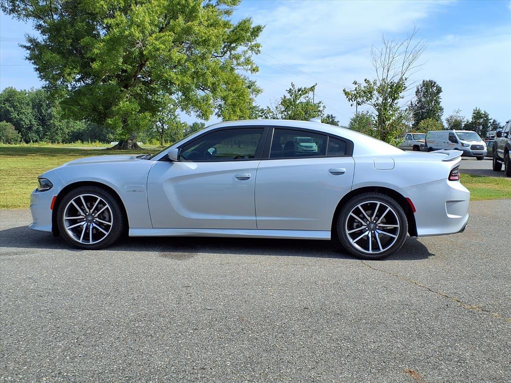 2022 Dodge Charger R/T photo 17