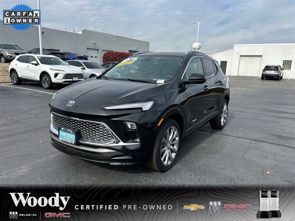 2025 Buick Encore GX Avenir photo 4