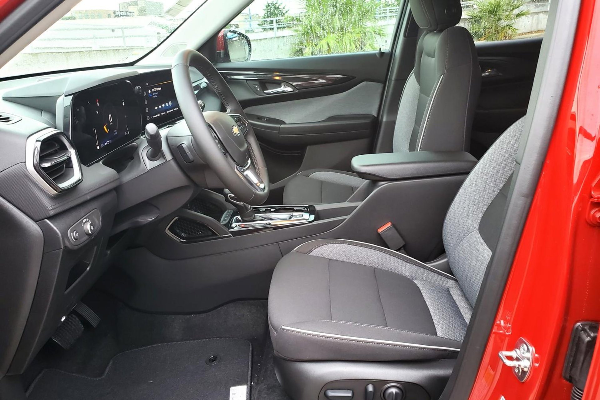 2026 Chevrolet Trailblazer LT photo 7