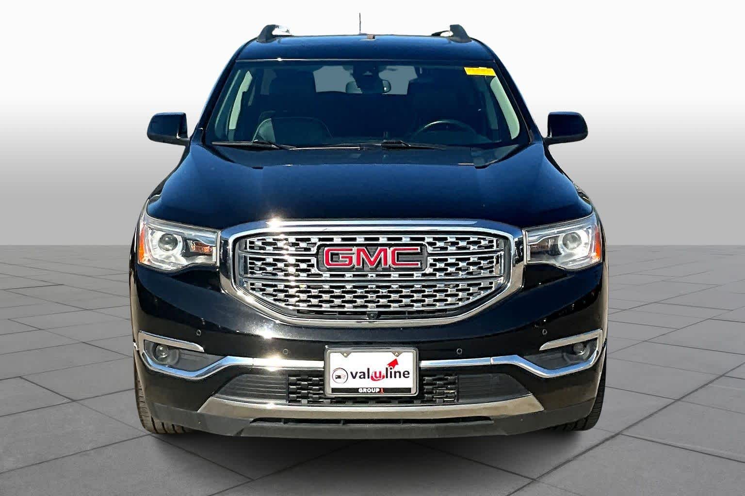 2018 Gmc Acadia Denali photo 3