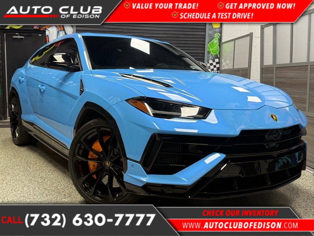 2024 Lamborghini Urus S's photo