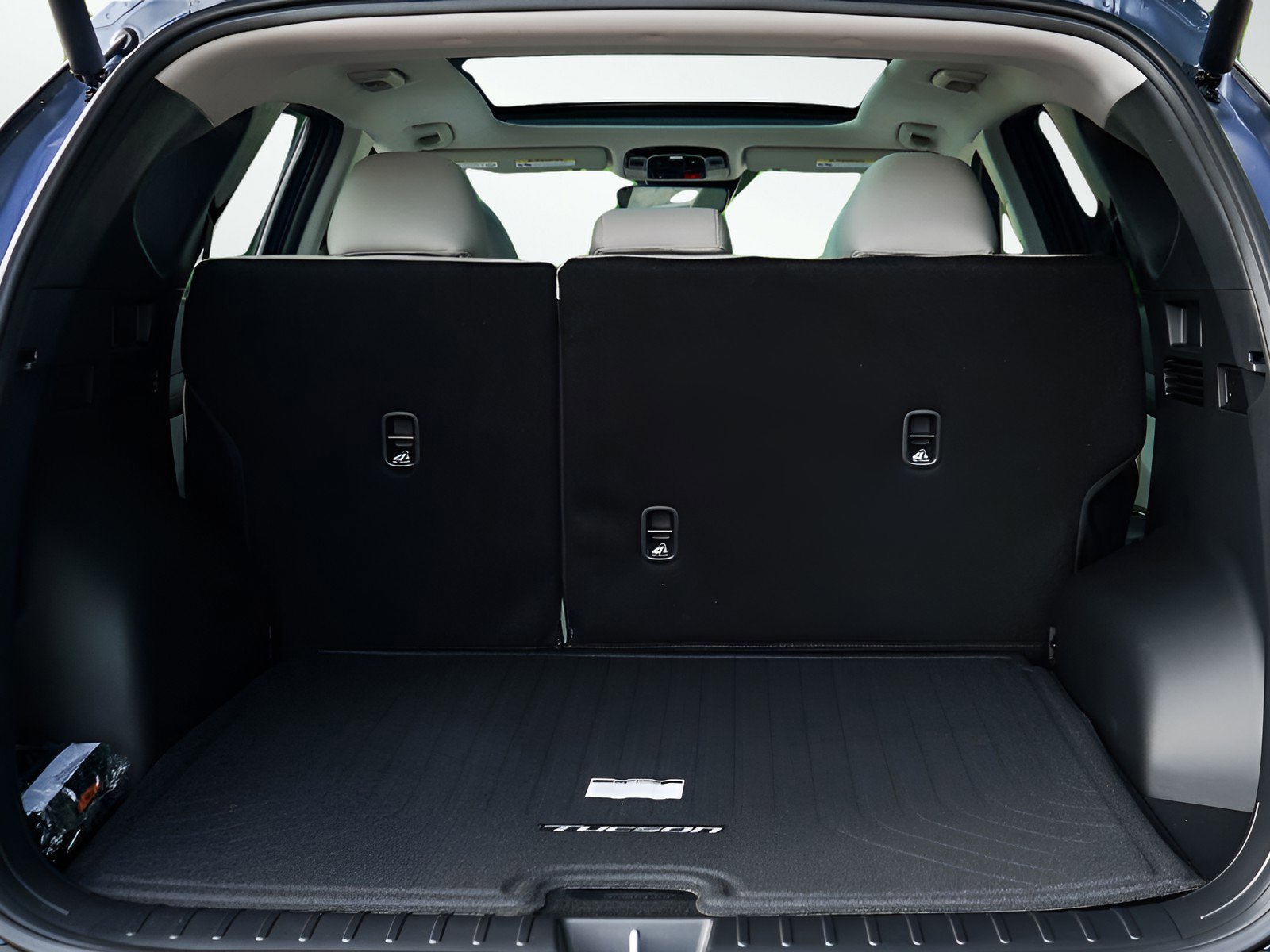 2025 Hyundai Tucson Limited photo 7
