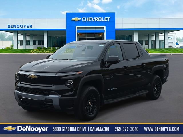 2025 Chevrolet Silverado EV LT's photo