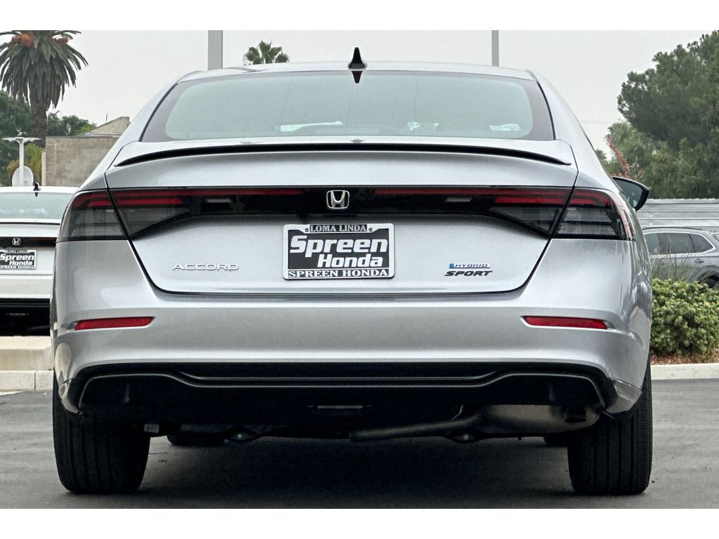 2025 Honda Accord Hybrid Sport-L photo 5