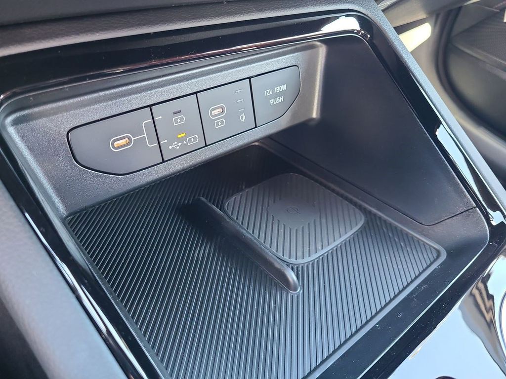 2026 Kia K5 GT-Line photo 23