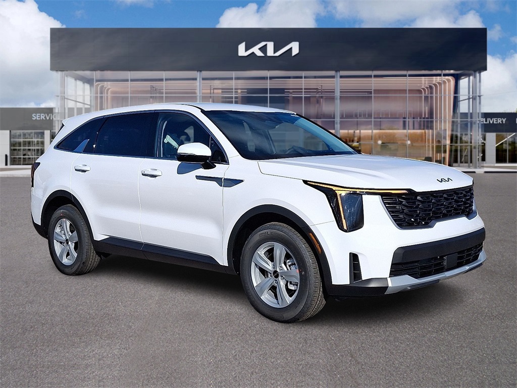 2026 Kia Sorento LX's photo