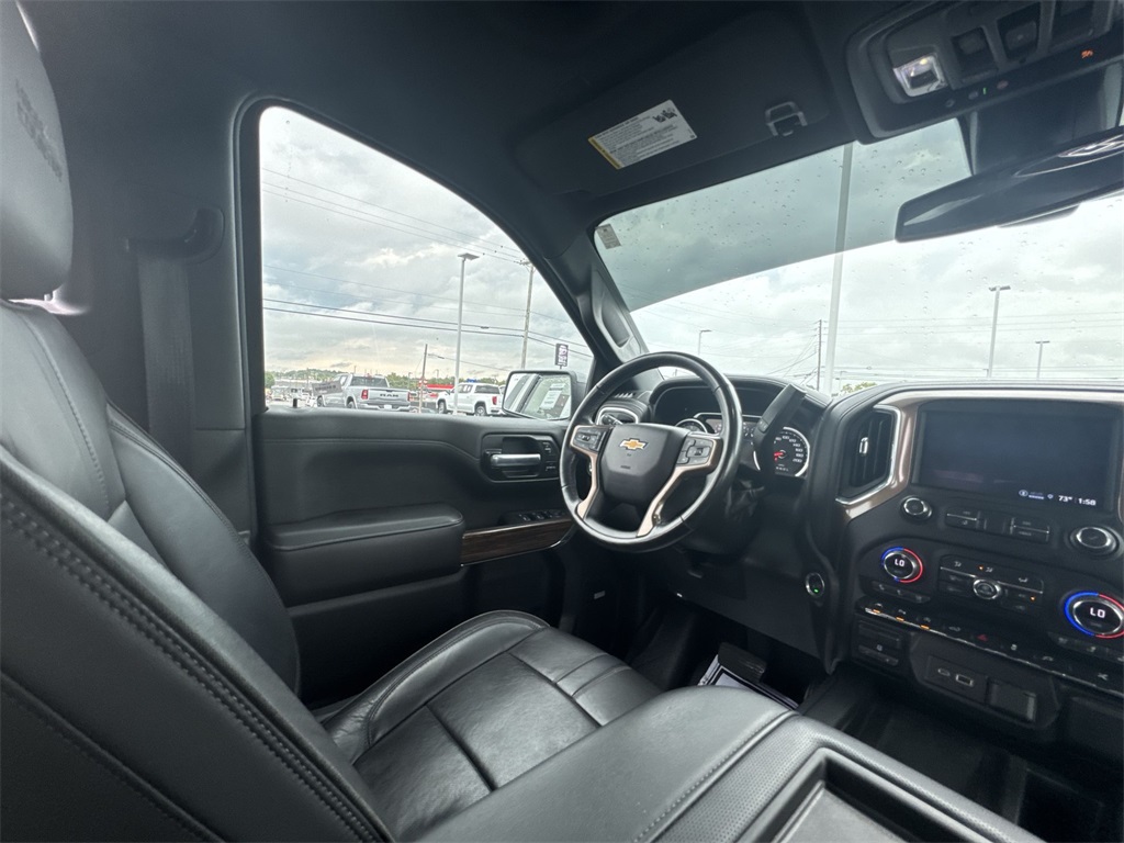 2021 Chevrolet Silverado 1500 High Country photo 11