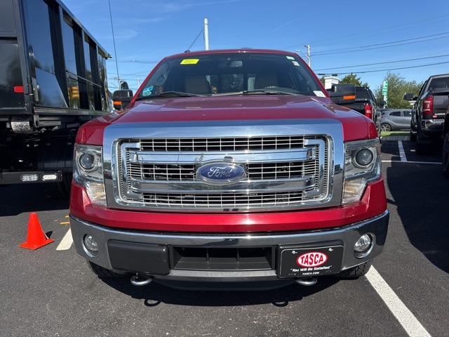 2014 Ford F-150 XLT photo 2