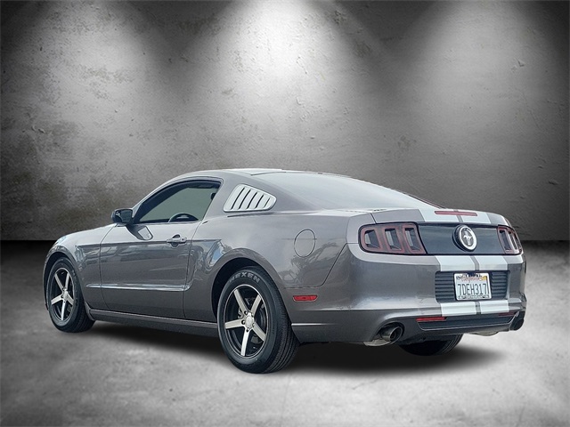 2014 Ford Mustang V6 photo 4