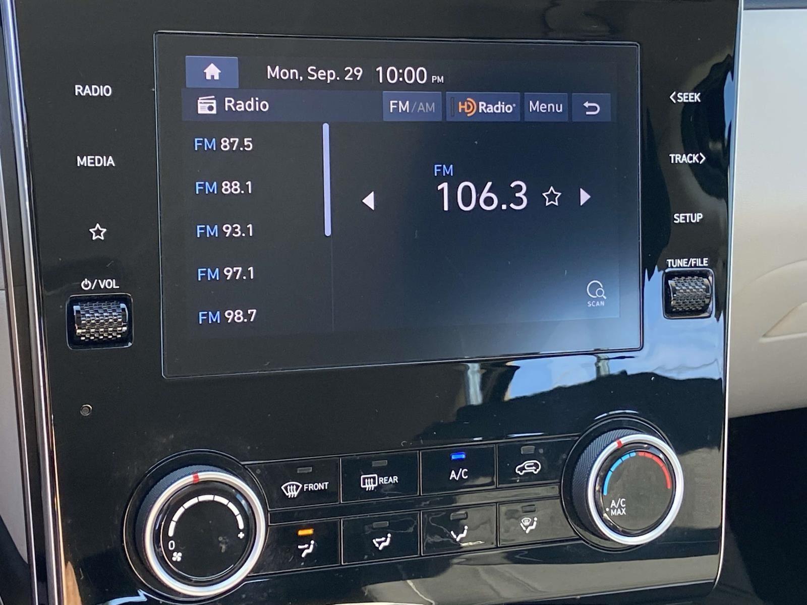 2022 Hyundai Tucson SE photo 16