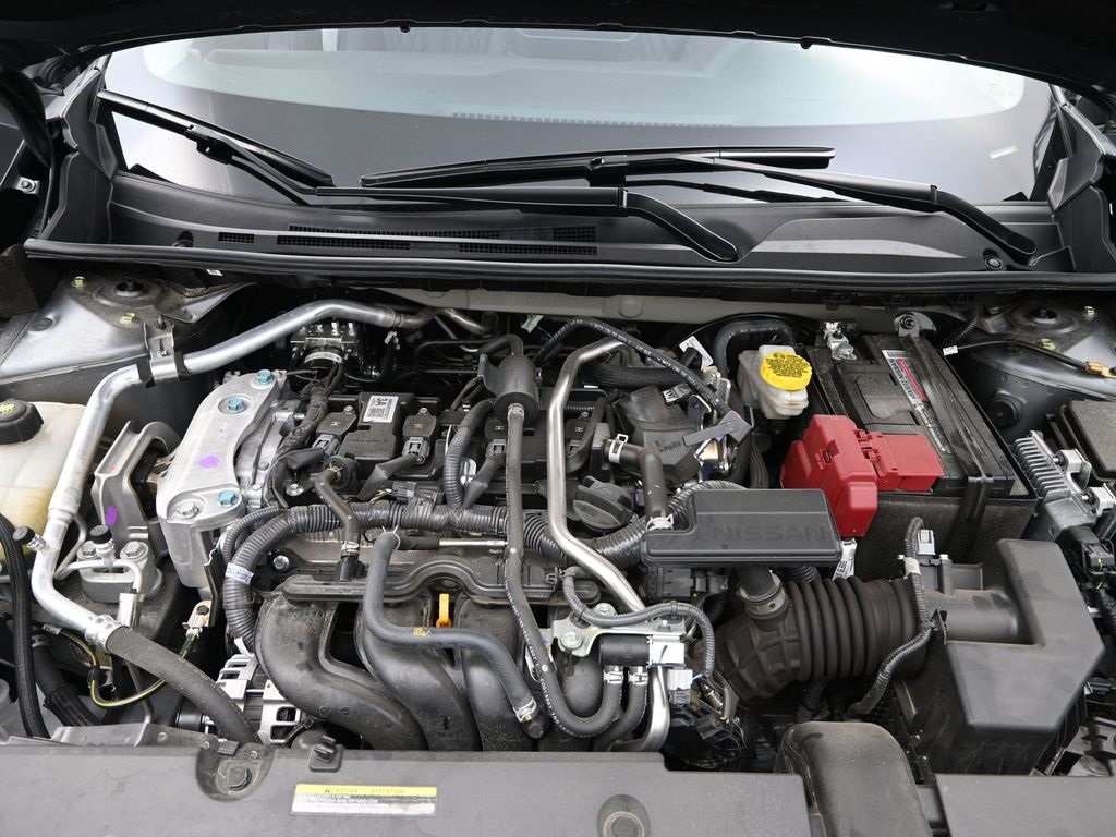 2025 Nissan Sentra SV photo 16