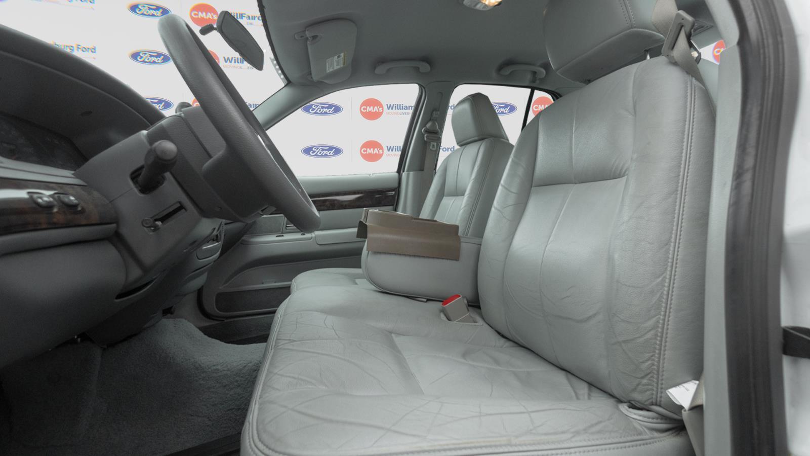 2005 Mercury Grand Marquis GS photo 8