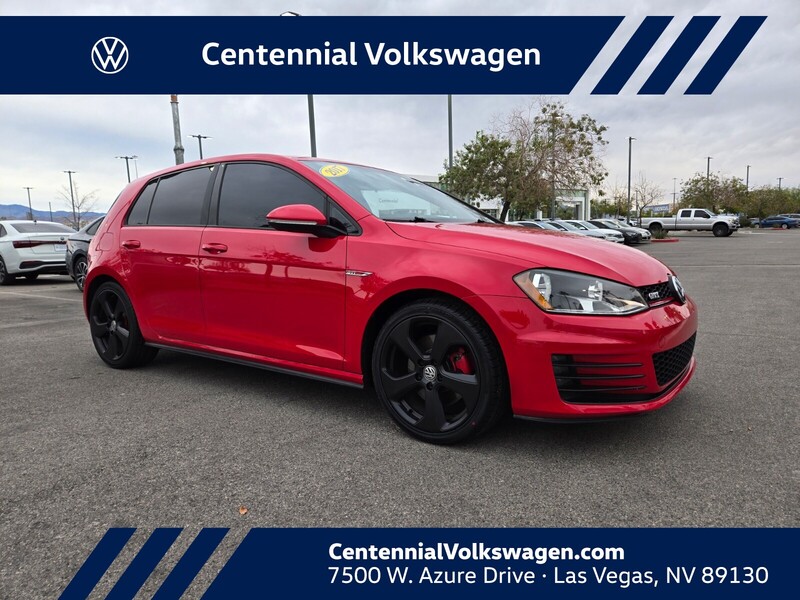 2017 Volkswagen Golf GTI S's photo