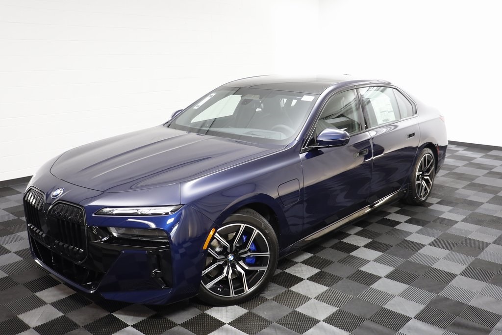2025 Bmw 750e 750e xDrive photo 2