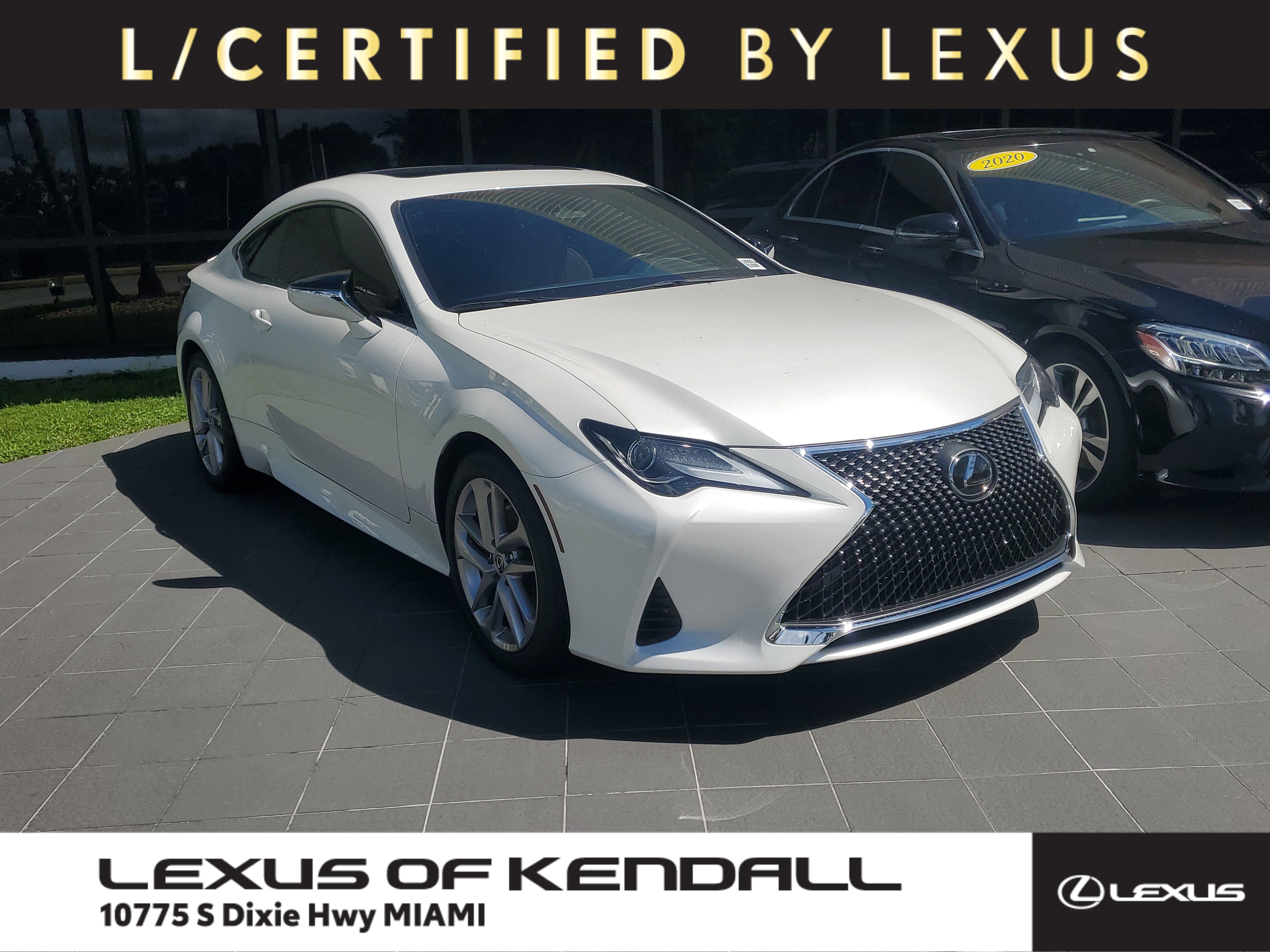 2022 Lexus RC 300's photo