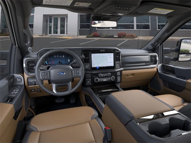 2025 Ford F-350 photo 9