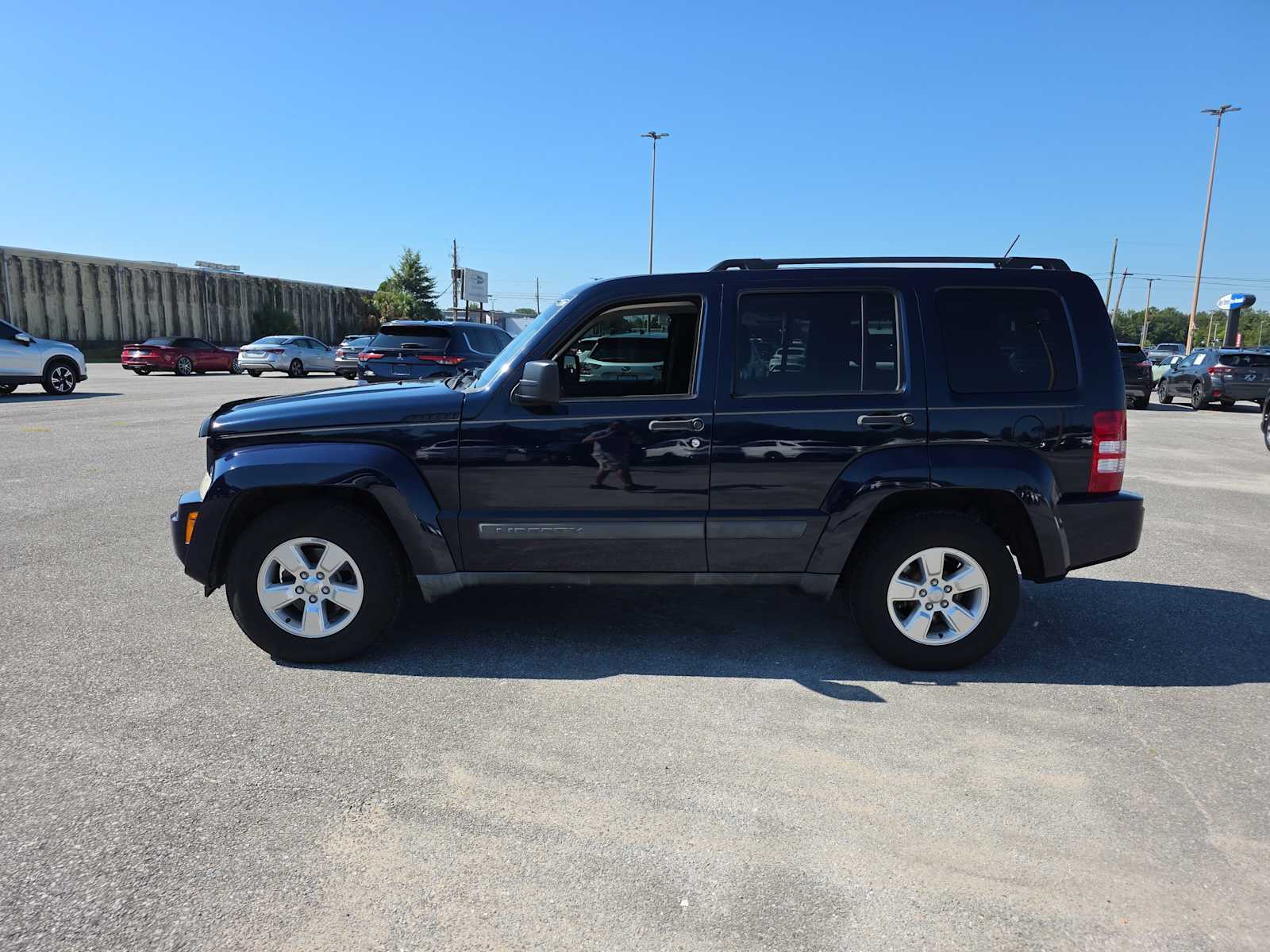 2012 Jeep Liberty Sport photo 4