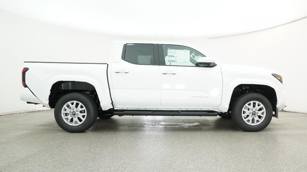 2025 Toyota Tacoma SR5 Double Cab photo 26