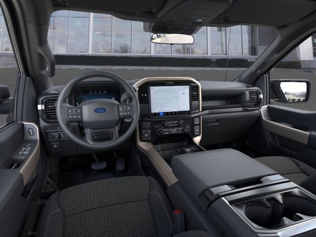 2025 FORD F-150 - Image 31