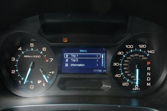 2013 Ford Explorer Base photo 15
