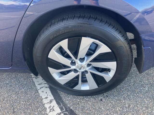 2022 Nissan Altima 2.5 S photo 10