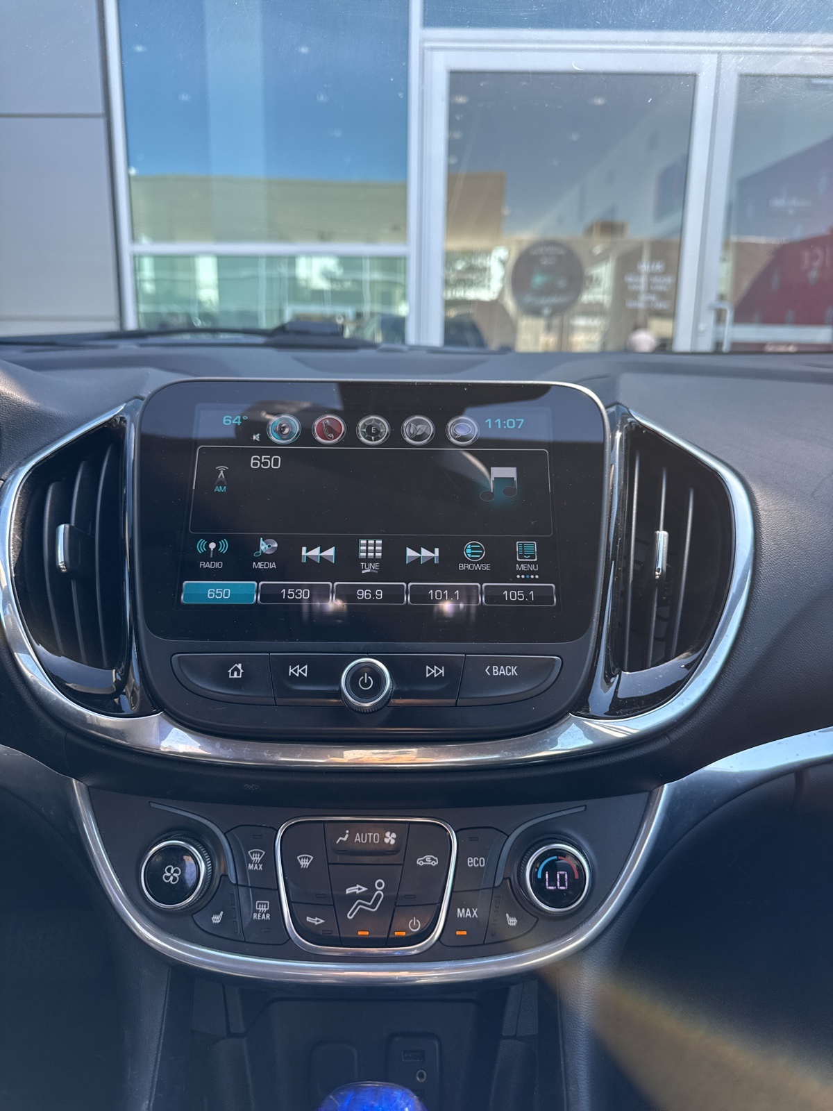 2017 Chevrolet Volt Premier photo 19