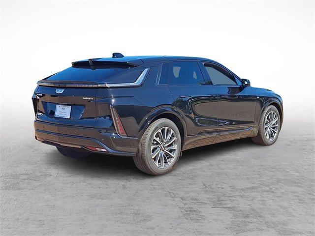 2025 Cadillac Lyriq Sport photo 3
