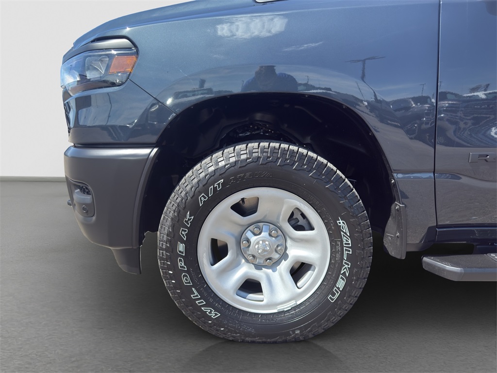 2026 Ram 1500 Tradesman photo 19